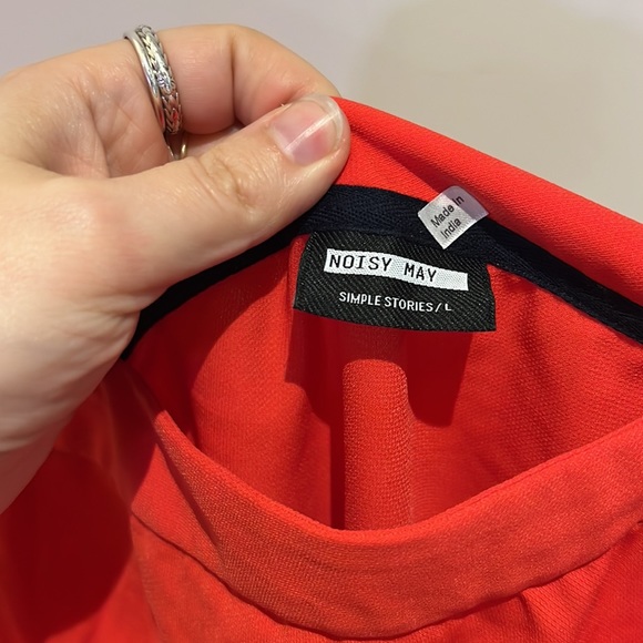 Orange-Red Noisy May skirt with knot detail L - Picture 4 of 4